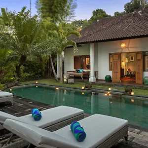2* Guest house & Vespa 3